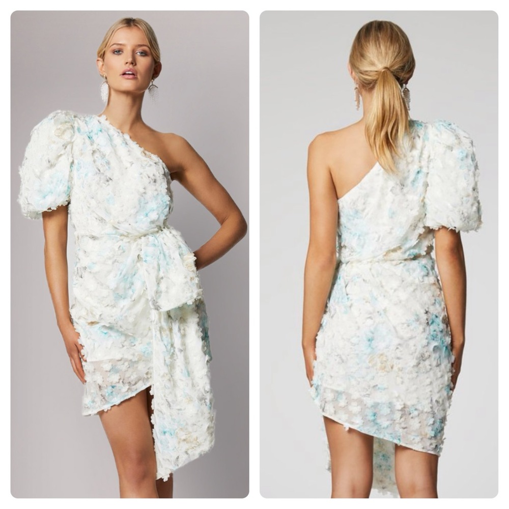 Elliatt Nala Floral Appliqué One Shoulder Dress